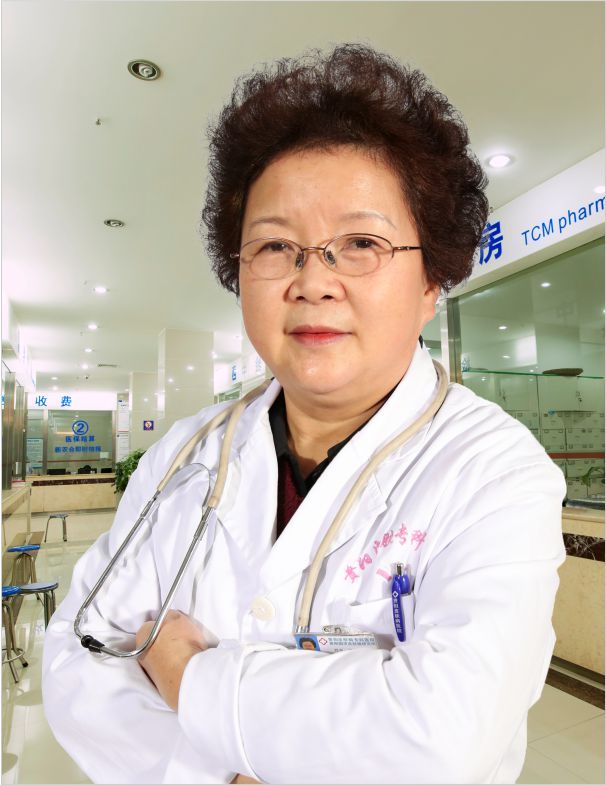 呼市皮膚病專家王金芳